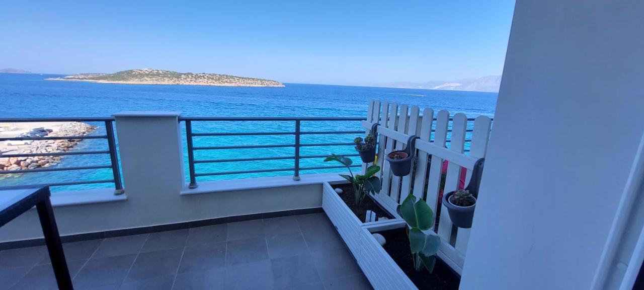 Sea Breeze Apartment Ágios Nikólaos Екстериор снимка