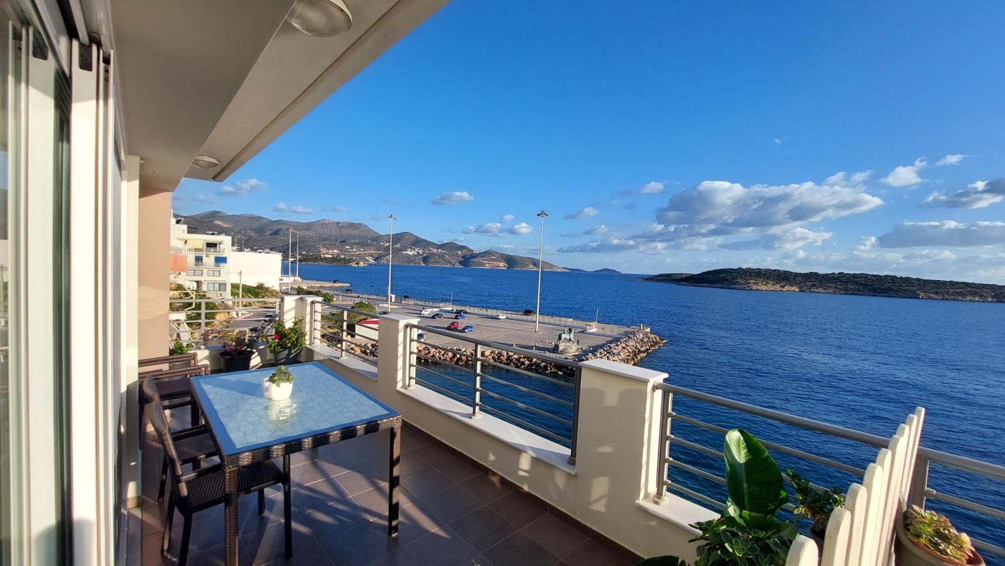 Sea Breeze Apartment Ágios Nikólaos Екстериор снимка